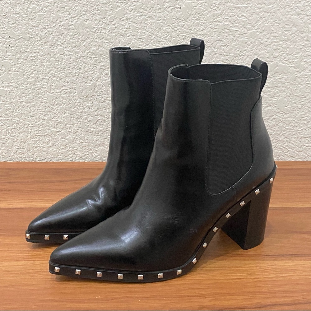 Charles By Charles David Dodger Black Pointy Stud… - image 1